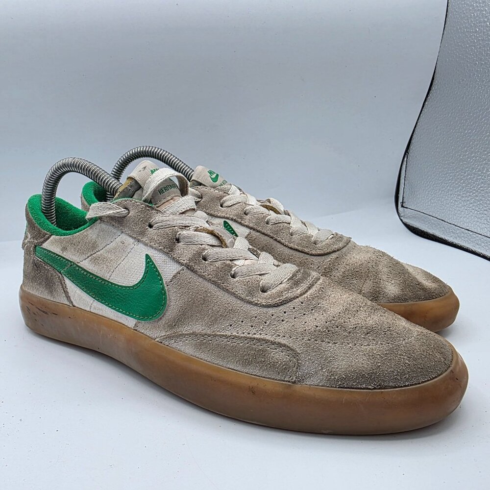 Nike SB Heritage Vulc Lucky Green Gum Mens Size 7.5 Sneaker Shoes Casual Walk